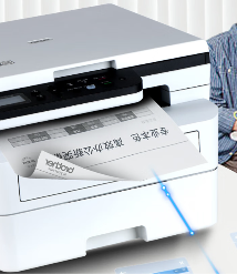 桌子上的电脑主机

AI 生成的内容可能不正确。